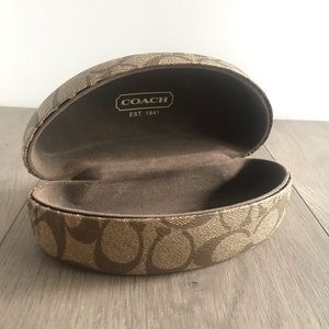 Coach Hard-side Clamshell Sunglasses Case